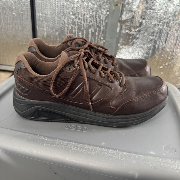 New Balance Shoes Mens Size 11 Brown Leather Walking Comfort 928v2 MW928BR2 - Picture 1 of 8